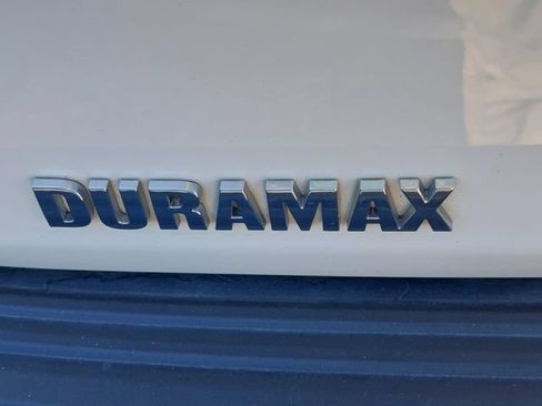 Used 2024 Chevrolet Suburban RST w/ Luxury Package AWD/4WD image 51