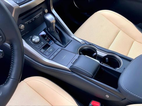 Used 2018 Lexus NX 300 image 14