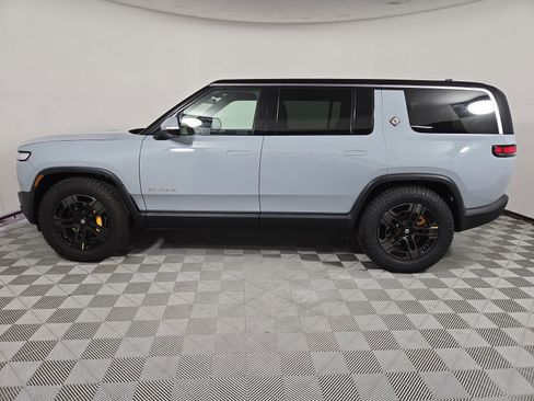 Used 2022 Rivian R1S Launch Edition AWD/4WD image 2