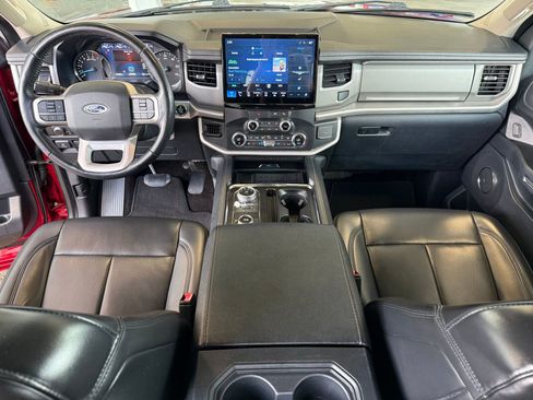 Used 2022 Ford Expedition Max XLT AWD/4WD image 16