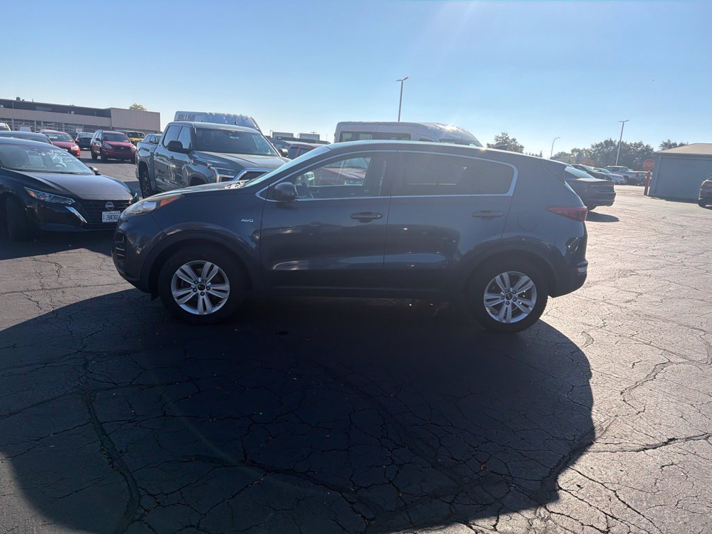 Used 2018 Kia Sportage LX AWD/4WD image 1