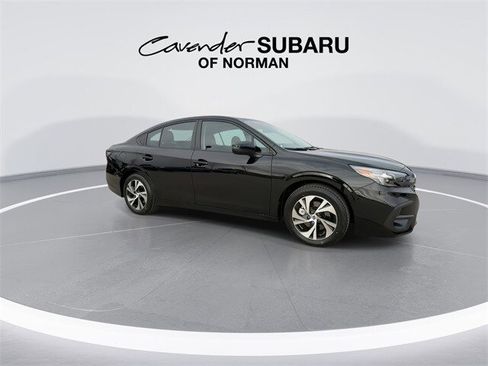 Used 2025 Subaru Legacy Premium image 4