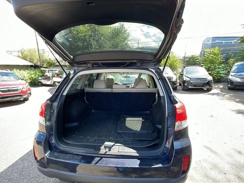 Used 2012 Subaru Outback 2.5i Premium w/ All-Weather Pkg AWD/4WD image 30
