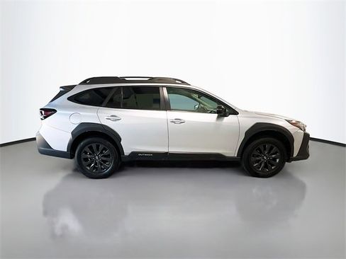 Certified 2024 Subaru Outback Onyx Edition image 37