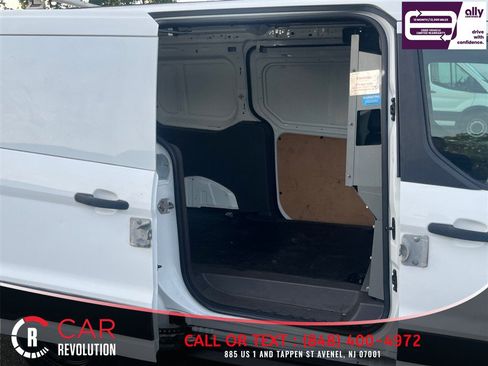Used 2020 Ford Transit Connect XL FWD image 12