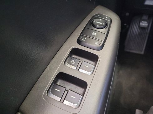 Used 2018 Kia Sportage LX AWD/4WD image 27