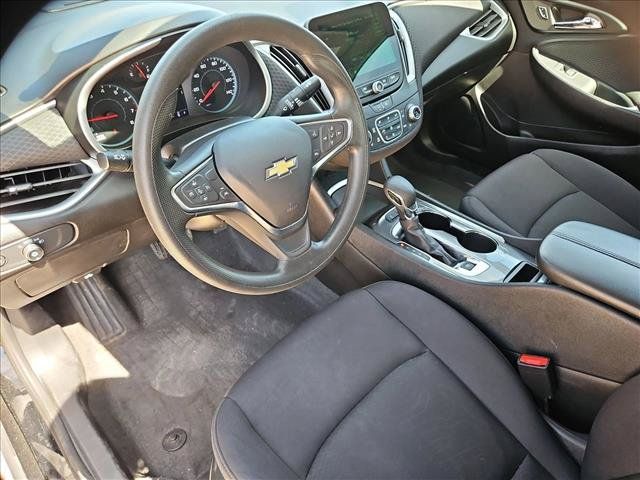 Used 2024 Chevrolet Malibu LT FWD image 12