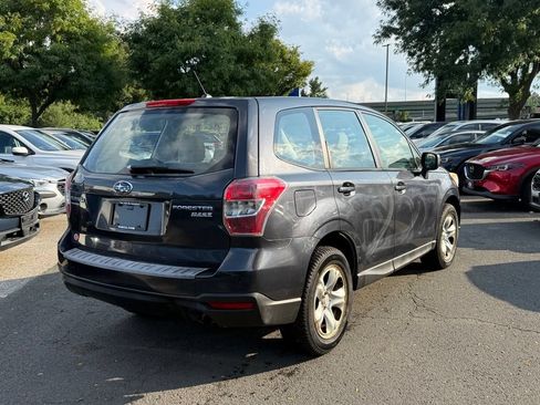 Used 2014 Subaru Forester 2.5i AWD/4WD image 5
