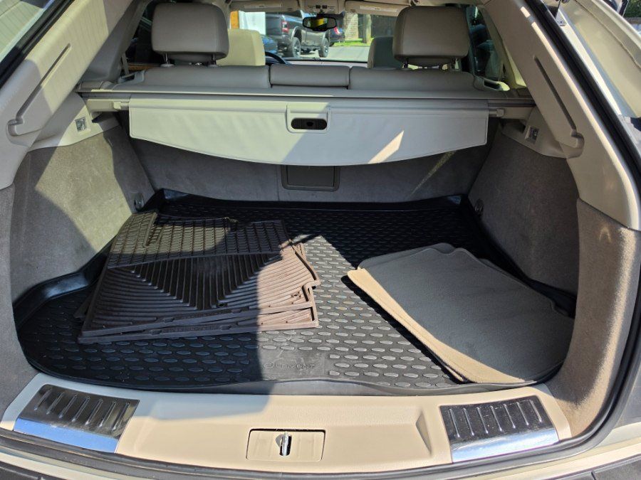 Used 2014 Cadillac SRX Luxury w/ Driver Awareness Package FWD image 31