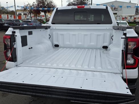 New 2025 Ford Ranger XLT w/ FX4 Off-Road Package image 29