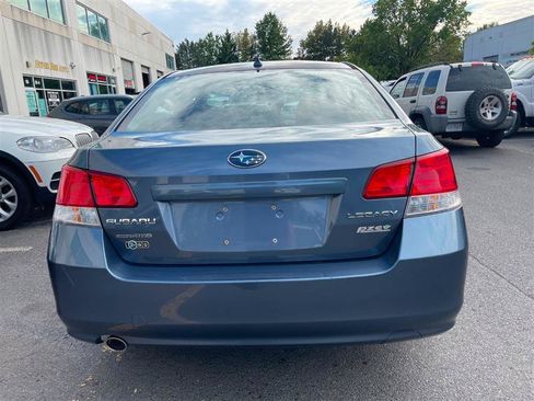 Used 2014 Subaru Legacy 2.5i Premium AWD/4WD image 8