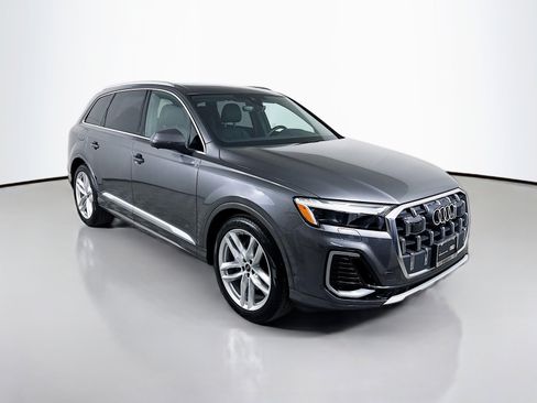 Certified 2025 Audi Q7 3.0T Premium Plus w/ Premium Plus Package image 7