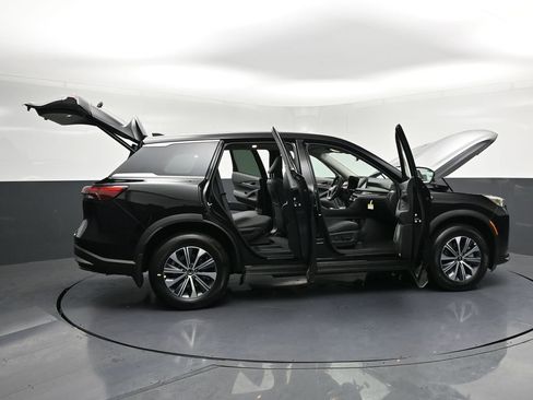 New 2026 INFINITI QX60 Pure w/ Cargo Package AWD/4WD image 38