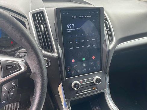 Certified 2024 Ford Edge Titanium AWD/4WD image 5