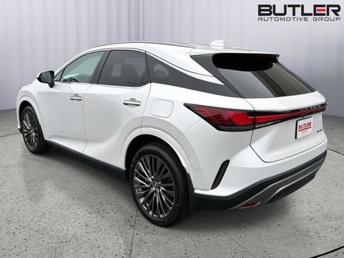 Certified 2024 Lexus RX 350 FWD w/ Convenience Package image 4