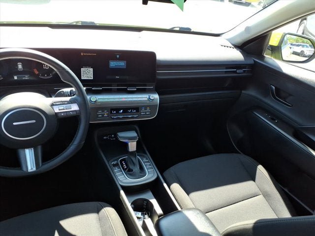Used 2025 Hyundai Kona SEL AWD/4WD image 12