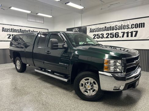 Used 2008 Chevrolet Silverado 2500 LT w/ 2LT Convenience Package image 1
