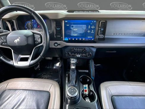 Certified 2022 Ford Bronco Wildtrak image 19