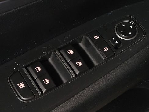 Used 2019 Kia Forte LXS FWD image 27