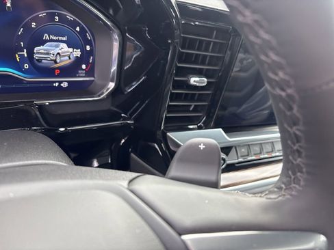 New 2025 Chevrolet Silverado 1500 RST w/ Convenience Package II image 15