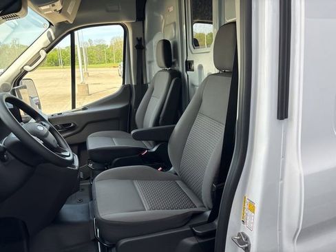 New 2026 Ford Transit 350 148 Medium Roof RWD image 34