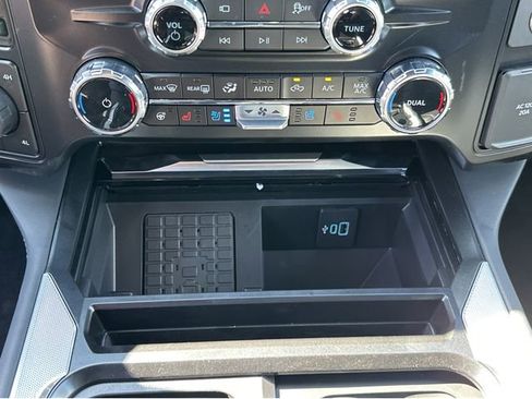 New 2026 Ford F250 Platinum image 29