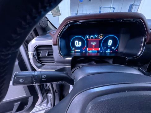 Used 2022 Ford F150 Lariat image 18