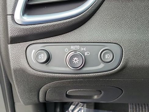 Used 2019 Chevrolet Trax Premier w/ LPO, Cargo Package image 23