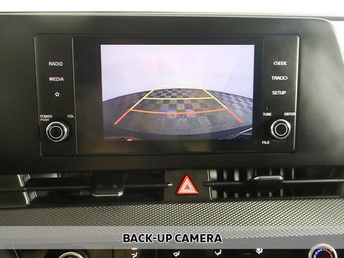 Used 2024 Kia Sportage LX AWD/4WD image 4
