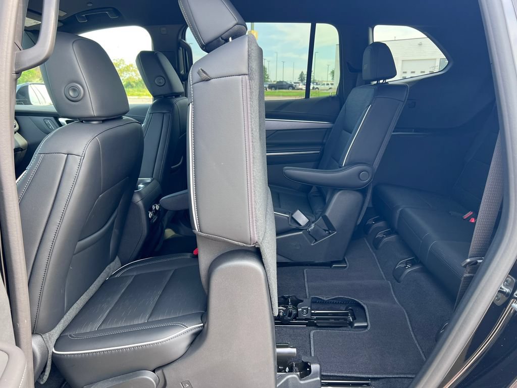 New 2026 Buick Enclave Sport Touring w/ Power Package AWD/4WD image 6