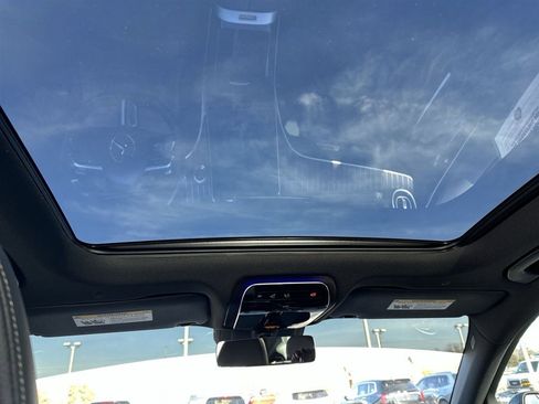 Used 2023 Mercedes-Benz C 300 4MATIC Sedan image 22