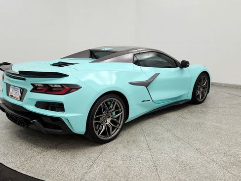 Used 2024 Chevrolet Corvette Z06 image 5