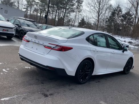 New 2026 Toyota Camry SE image 8