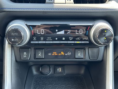 Certified 2023 Toyota RAV4 XSE AWD/4WD image 29