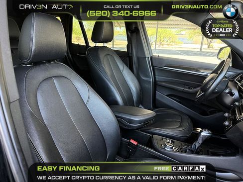 Used 2017 BMW X1 xDrive28i AWD/4WD image 9
