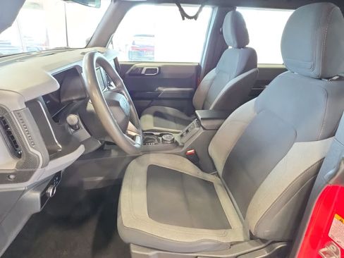 Used 2023 Ford Bronco 4-Door AWD/4WD image 15