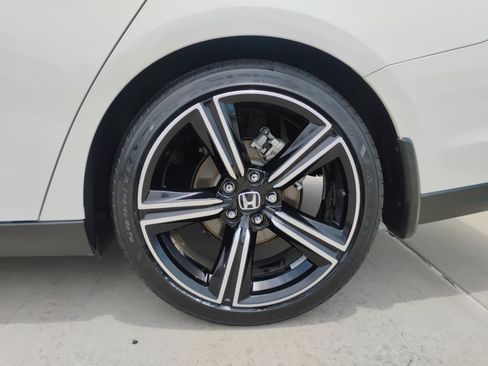 Certified 2025 Honda Accord Sport image 22