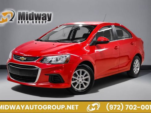 Used 2018 Chevrolet Sonic LT FWD image 1