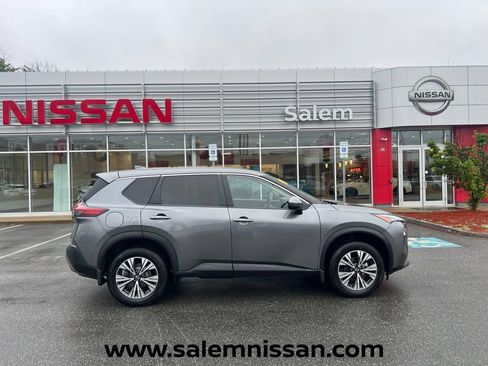 Used 2023 Nissan Rogue SV AWD/4WD image 8