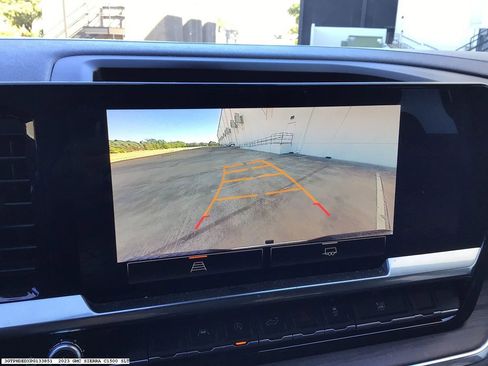 Used 2023 GMC Sierra 1500 SLT w/ SLT Premium Package image 8