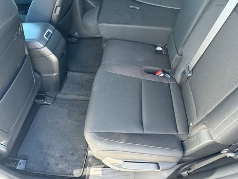 New 2026 Hyundai Santa Fe SE image 16