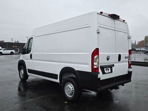 New 2026 RAM ProMaster 1500 w/ Premium Convenience Group image 6