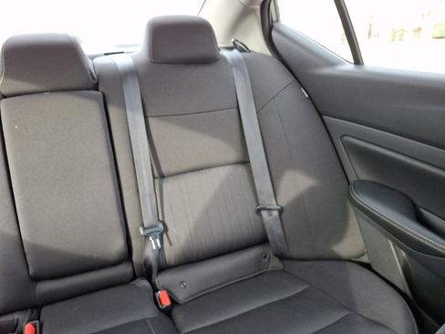 Used 2021 Nissan Altima 2.5 SV image 16