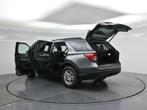 New 2026 Ford Explorer Active RWD image 33
