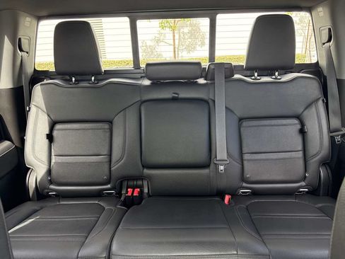 Used 2021 GMC Sierra 2500 Denali w/ Denali Ultimate Package AWD/4WD image 29