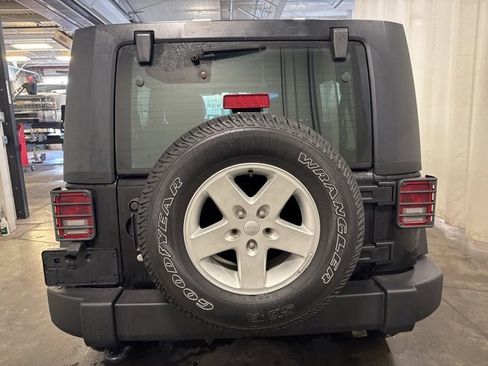 Used 2016 Jeep Wrangler Unlimited Sport w/ Quick Order Package 24S image 5