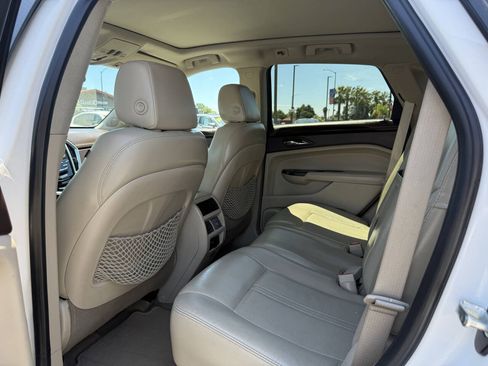 Used 2016 Cadillac SRX Luxury w/ Driver Awareness Package FWD image 11
