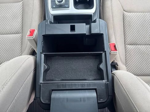 Used 2021 Ford Explorer 4WD w/ Class III Trailer Tow Package image 35