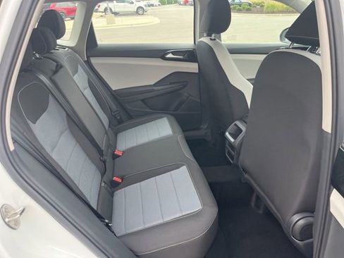 New 2025 Volkswagen Taos S image 26