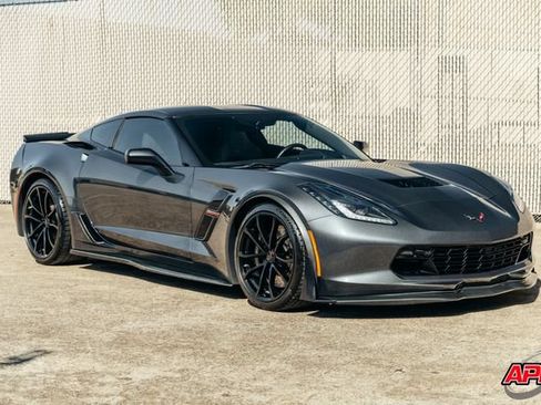 Used 2017 Chevrolet Corvette Grand Sport RWD image 6